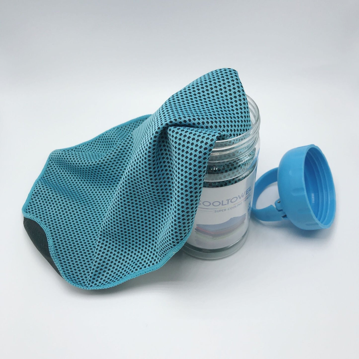 🎉Offre spéciale limitée : achetez-en un, obtenez-en un gratuitement 🔥Serviette rafraîchissante absorbante, utilisable partout et à tout moment ! Réutilisable, douce et absorbante, elle permet de se rafraîchir et est facile à transporter.