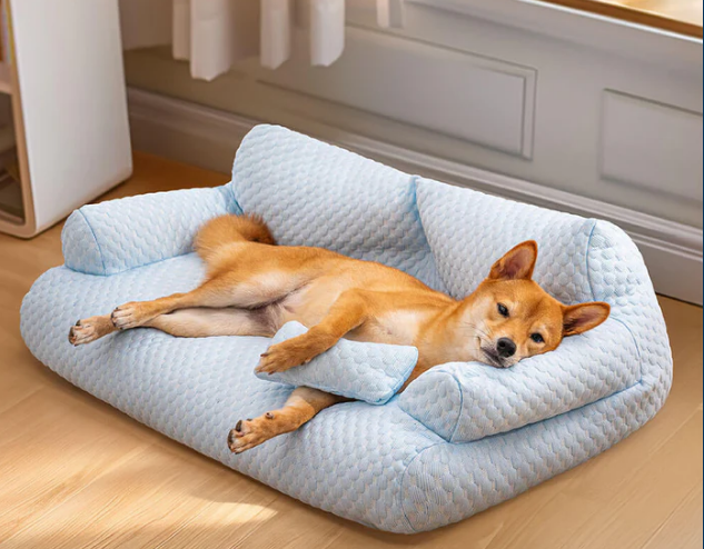 💥Heißer Verkauf 50 % Rabatt💡Kühlendes Haustierbett aus Eisseide, atmungsaktives, waschbares Hundesofa