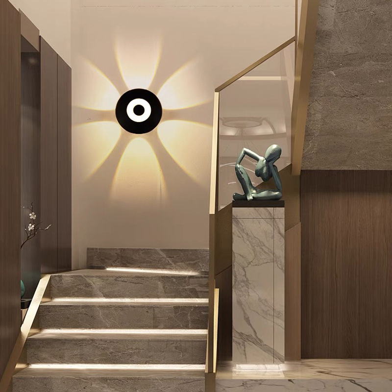 💡Moderne LED-Wandleuchte mit geometrischem Lichteffekt