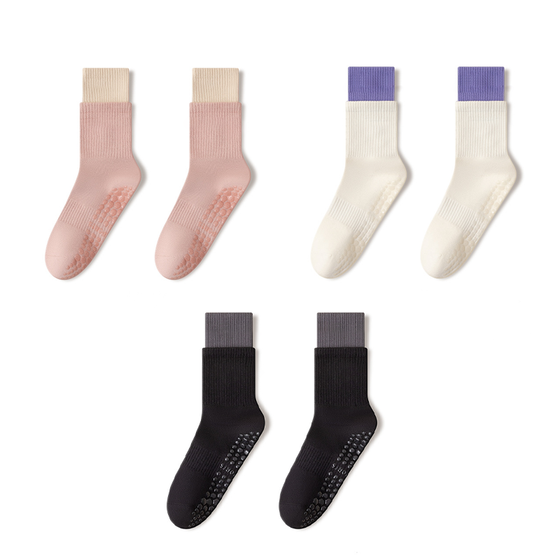 🧦Cloud-Soft Pilates Crew Grip Socken